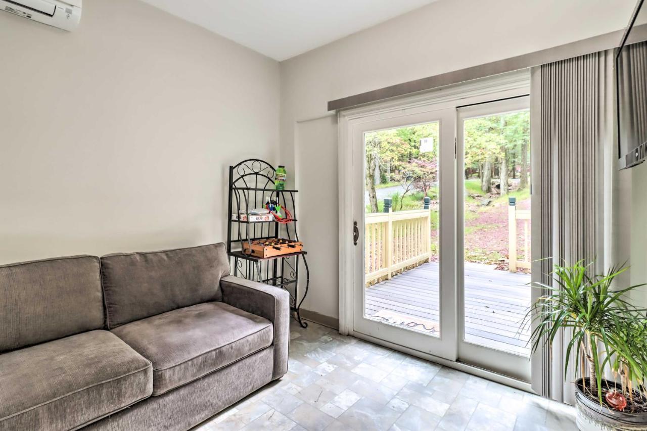 Holiday home Peaceful Poconos With Hot Tub And Game Room! *