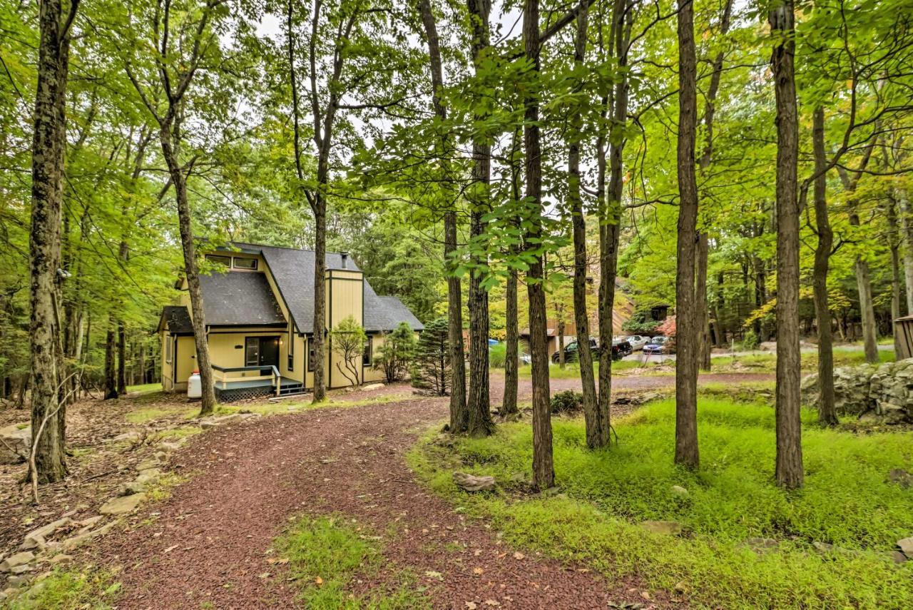 Peaceful Poconos With Hot Tub And Game Room! Lake Harmony
